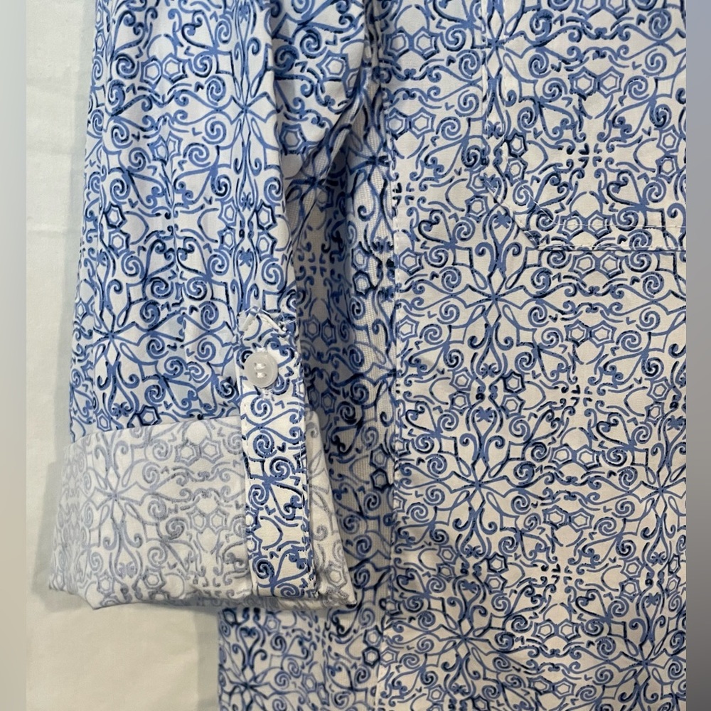 NWT Blue/White Croft & Barrow The Classic Shirt Size Small - Picture 3 of 6